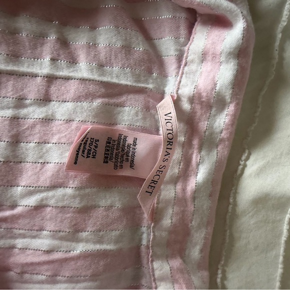 Victoria's Secret Pink and White Striped Loungewear - Picture 4 of 4